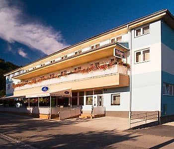 Penzion Anton Teplička nad Váhom Exterior foto