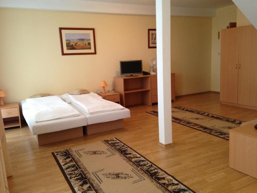 Penzion Anton Teplička nad Váhom Habitación foto