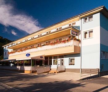 Penzion Anton Teplička nad Váhom Exterior foto